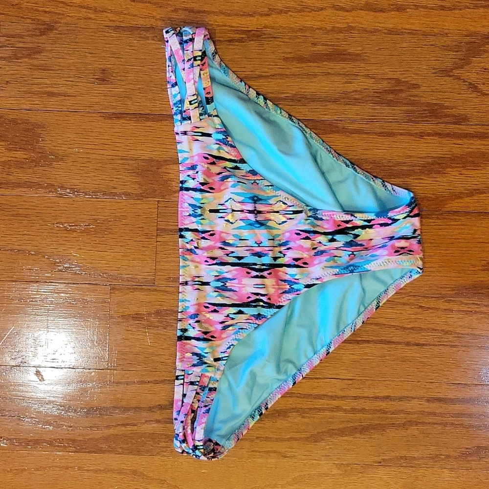 Shade & Shore swim bottoms Size MD